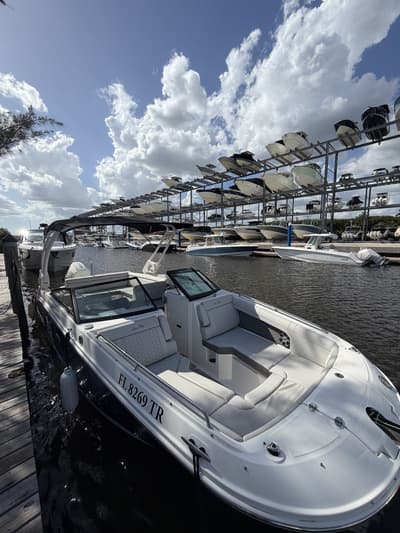 BOATZON | Sea Ray 270 SDX OB 2024