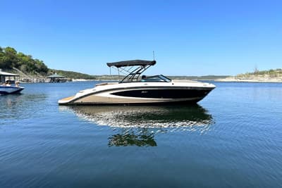 BOATZON | Sea Ray 270 Sundeck 2015