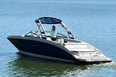 BOATZON | Sea Ray 270 Sundeck 2016