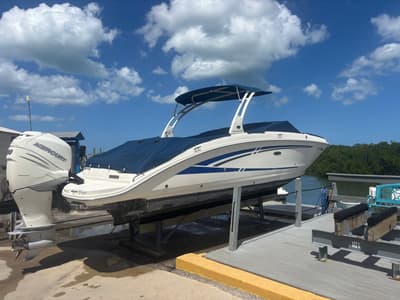 BOATZON | Sea Ray 270 Sundeck Outboard 2016