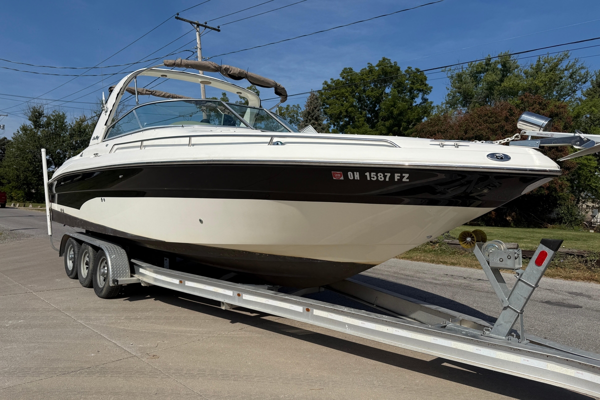2001 Sea Ray 280 Bow Rider - Sold Boat