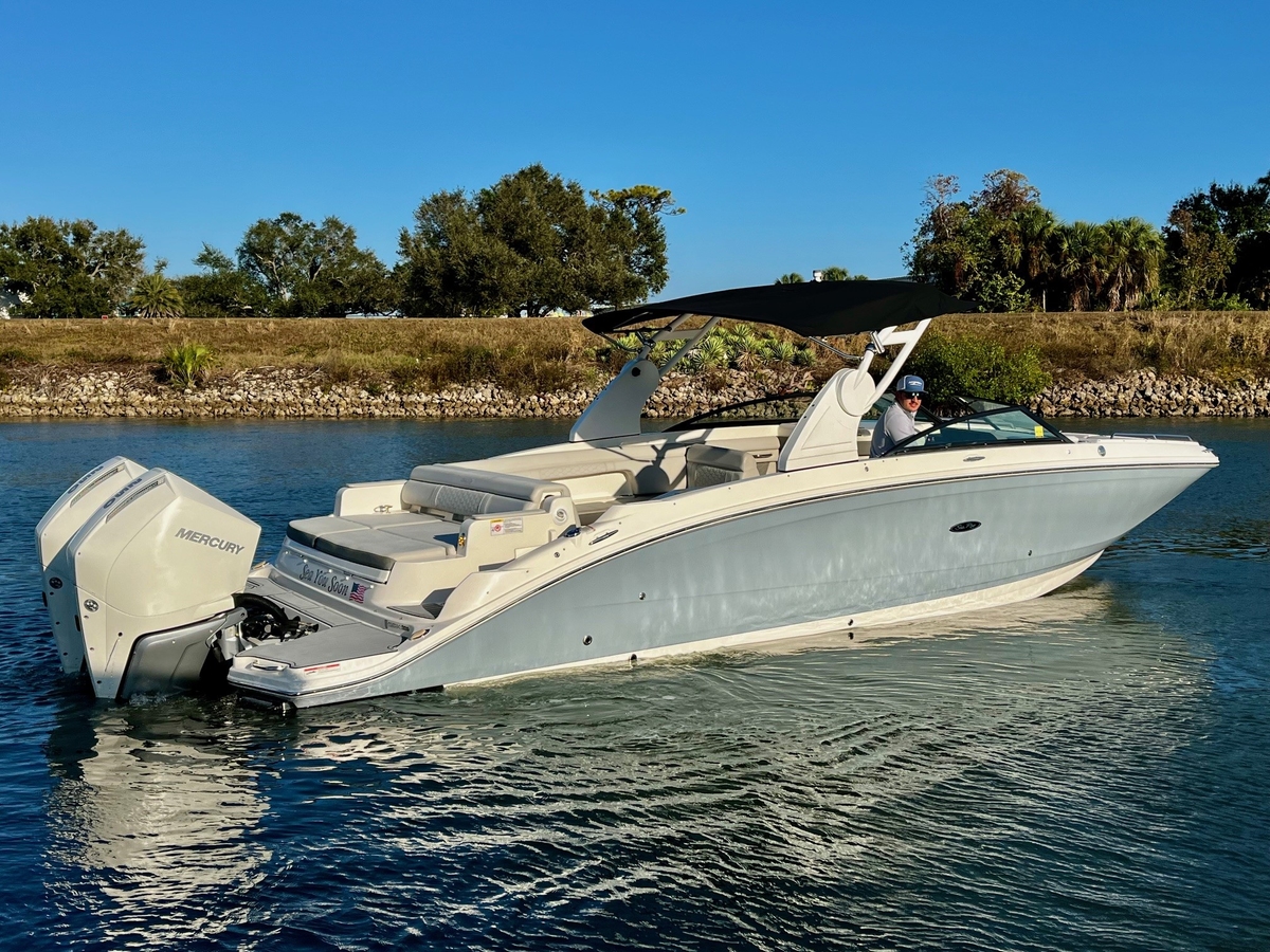 2020 Sea Ray 290 SDX-OB - Sold Boat