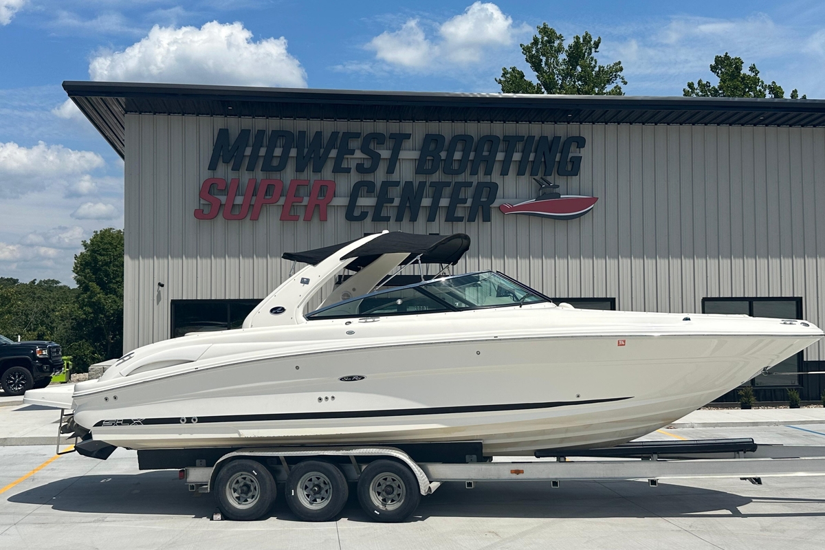 2005 Sea Ray 290 SLX - Sold Boat