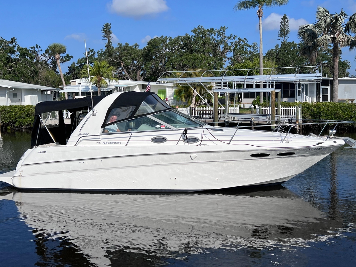 1999 Sea Ray 290 Sundancer - Sold Boat