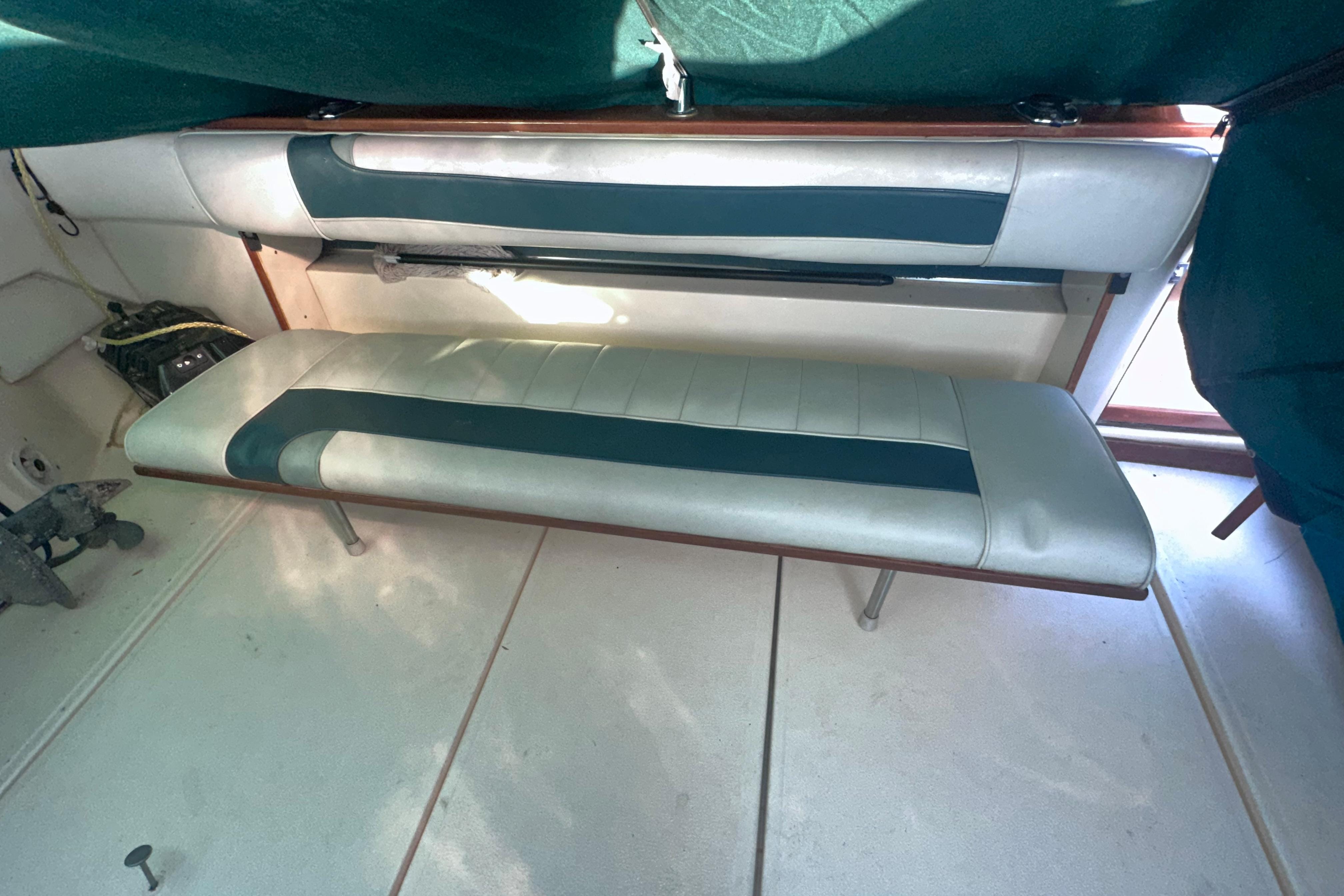 Used Sea Ray 300 Sundancer 1987 for sale in St Clair Shores