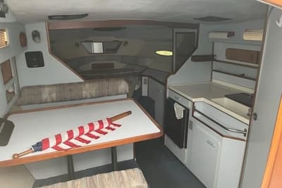 BOATZON | Sea Ray 300 Sundancer 1989