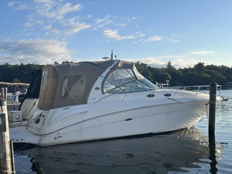 2007 Sea Ray 300 Sundancer - Sold Boat