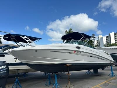BOATZON | Sea Ray 300 Sundeck 2011