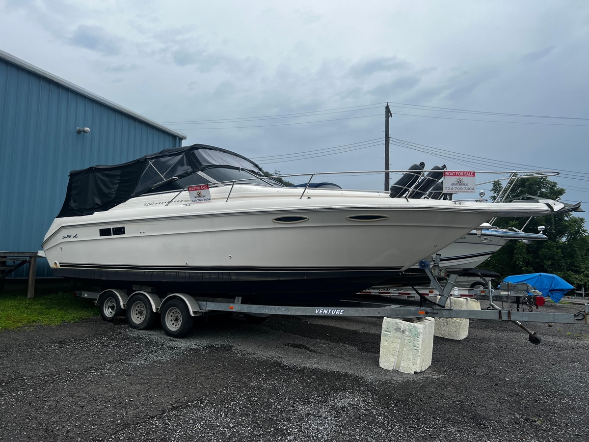 1995 Sea Ray 300 Weekender - Sold Boat