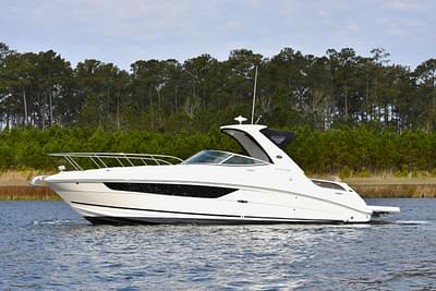 BOATZON | Sea Ray 310 Sundancer 2016