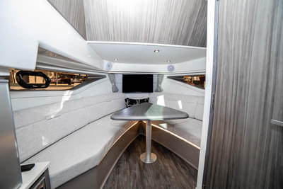 BOATZON | Sea Ray 320 DAOB 2025
