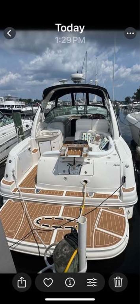 2004 SEA RAY 320 SUNDANCER - Sold Boat