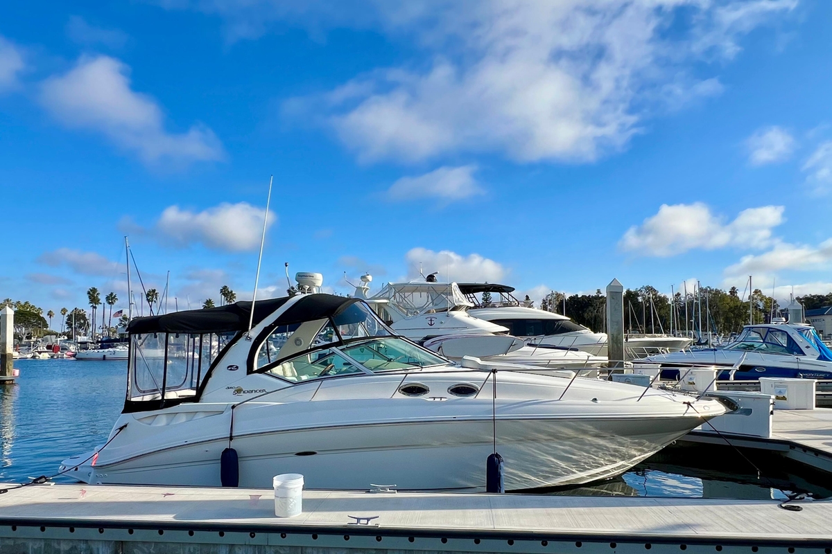 2004 Sea Ray 320 Sundancer - Sold Boat