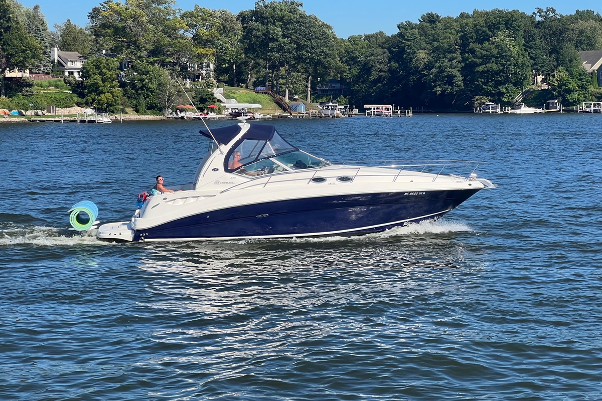 2005 Sea Ray 320 Sundancer - Sold Boat