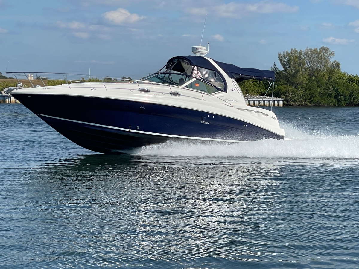 2005 Sea Ray 320 Sundancer - Sold Boat
