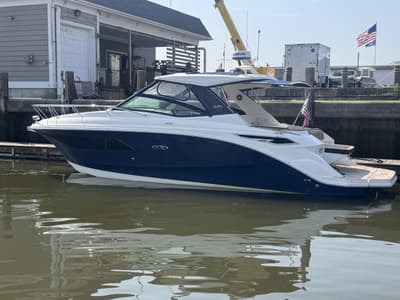 BOATZON | Sea Ray 320 SUNDANCER 2019