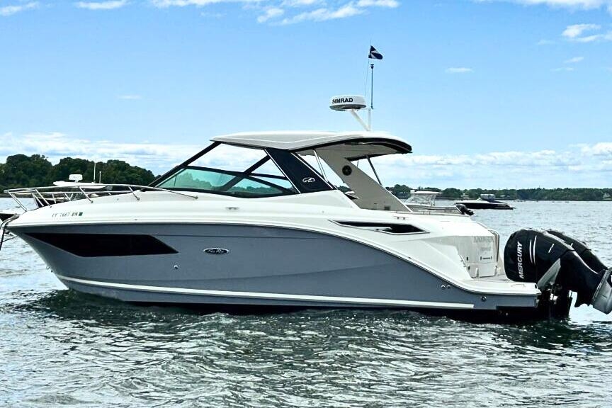 2021 Sea Ray 320 Sundancer - Sold Boat