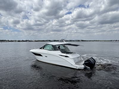 BOATZON | Sea Ray 320 SUNDANCER OB 2023