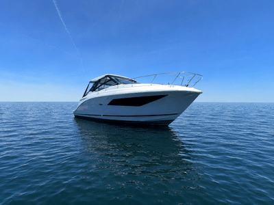 BOATZON | Sea Ray 320 SUNDANCER OUTBOARD 2024