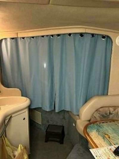 BOATZON | Sea Ray 330 Express Cruiser 1996