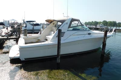 BOATZON | Sea Ray 330 Express Cruiser 1997