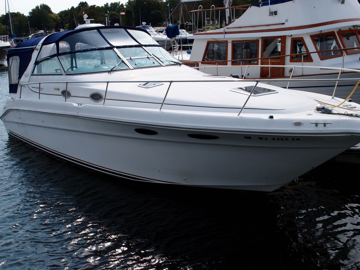 1999 Sea Ray 330 Sundancer - Sold Boat