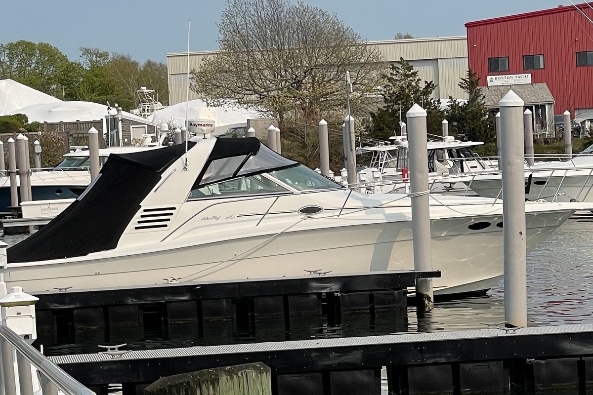 1999 Sea Ray 340 Amberjack - Sold Boat