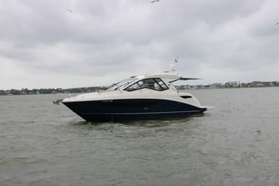 BOATZON | Sea Ray 350 2018