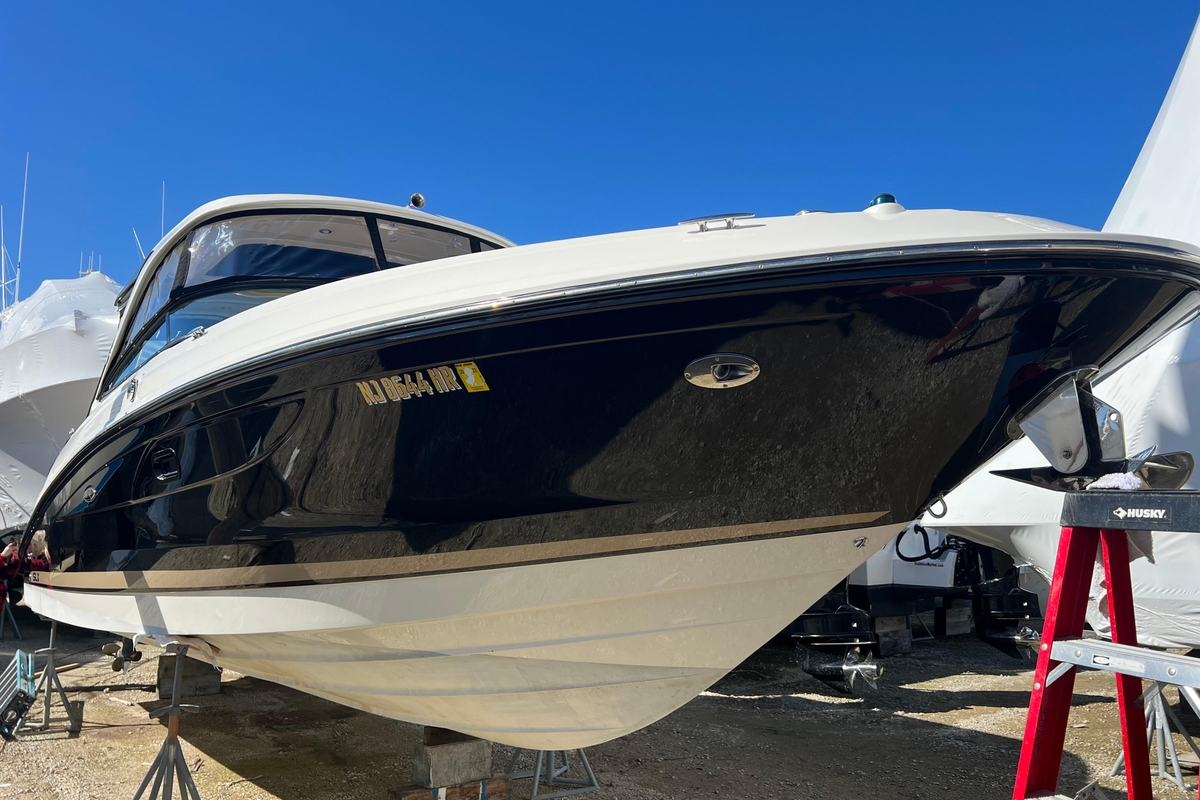 2015 Sea Ray 350 SLX - Sold Boat