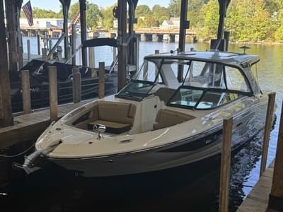 BOATZON | Sea Ray 350 SLX 2020