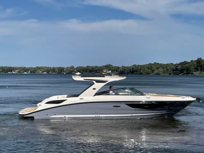 BOATZON | Sea Ray 350 SLX 2022