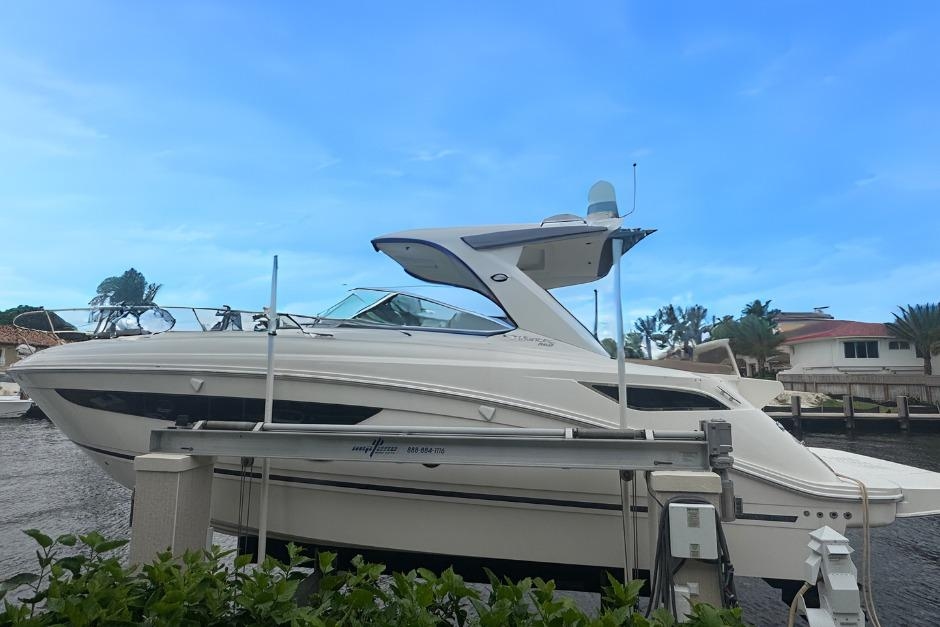 2016 Sea Ray 350 Sundancer - Sold Boat