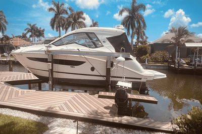 BOATZON | Sea Ray 350 SUNDANCER COUPE 2021
