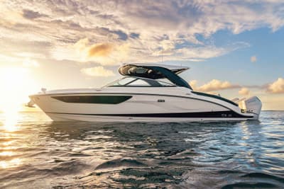 BOATZON | Sea Ray 360SXO 2026