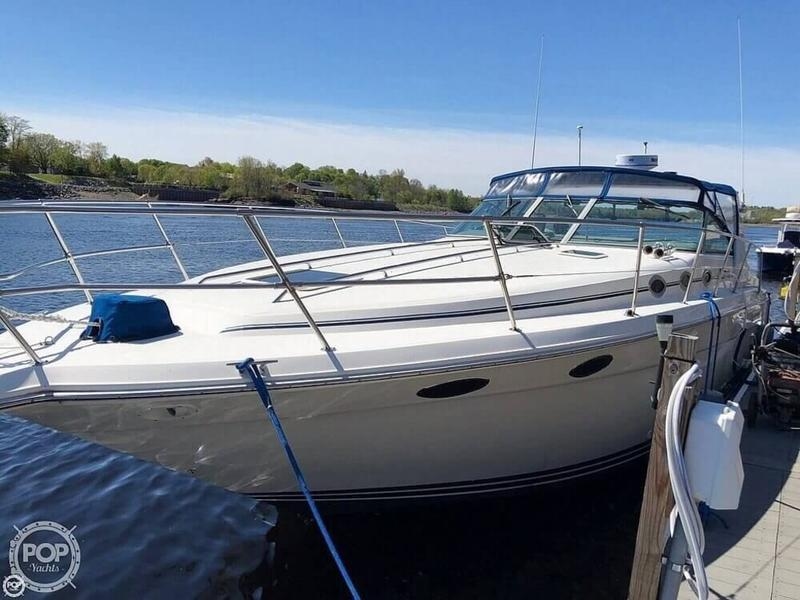 1994 Sea Ray 370 Express Cruiser - Sold Boat