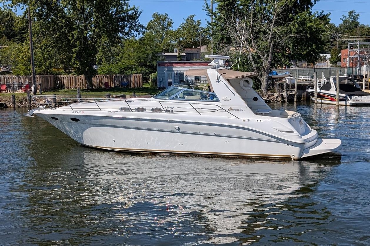 1998 Sea Ray 370 Sundancer - Sold Boat
