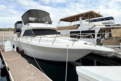 BOATZON | Sea Ray 380 Aft Cabin 1989