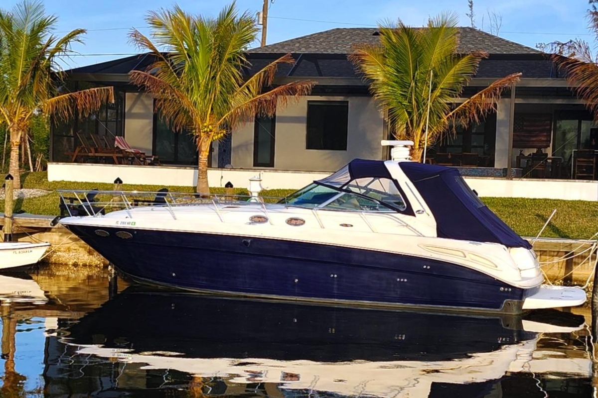 2004 Sea Ray 380 Sundancer - Sold Boat