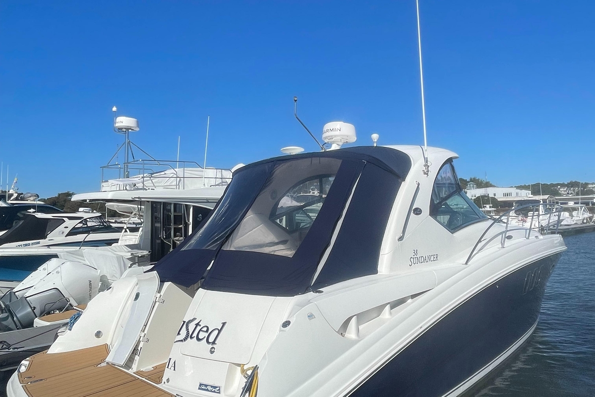 2006 Sea Ray 380 Sundancer - Sold Boat