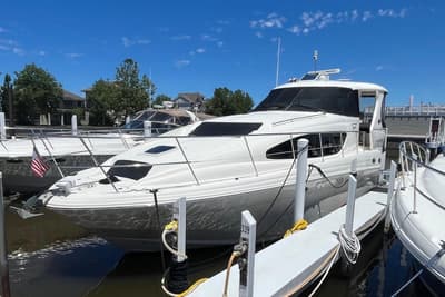 BOATZON | Sea Ray 390 Motor Yacht 2003