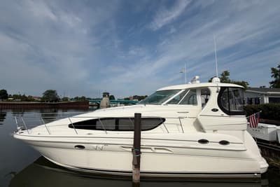 BOATZON | Sea Ray 390 Motor Yacht 2004