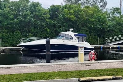 BOATZON | Sea Ray 390 Sundancer 2005