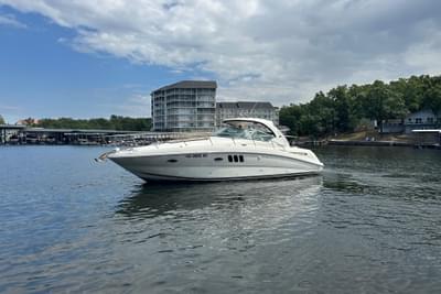 BOATZON | Sea Ray 390 Sundancer 2010