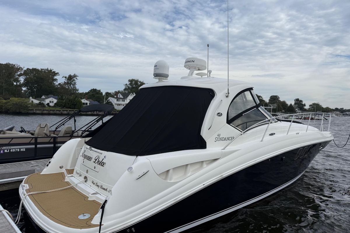 2007 Sea Ray 40 Sundancer - Sold Boat