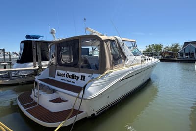 BOATZON | Sea Ray 400 Express Cruiser 1996