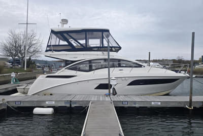 BOATZON | Sea Ray 400 Fly 2016