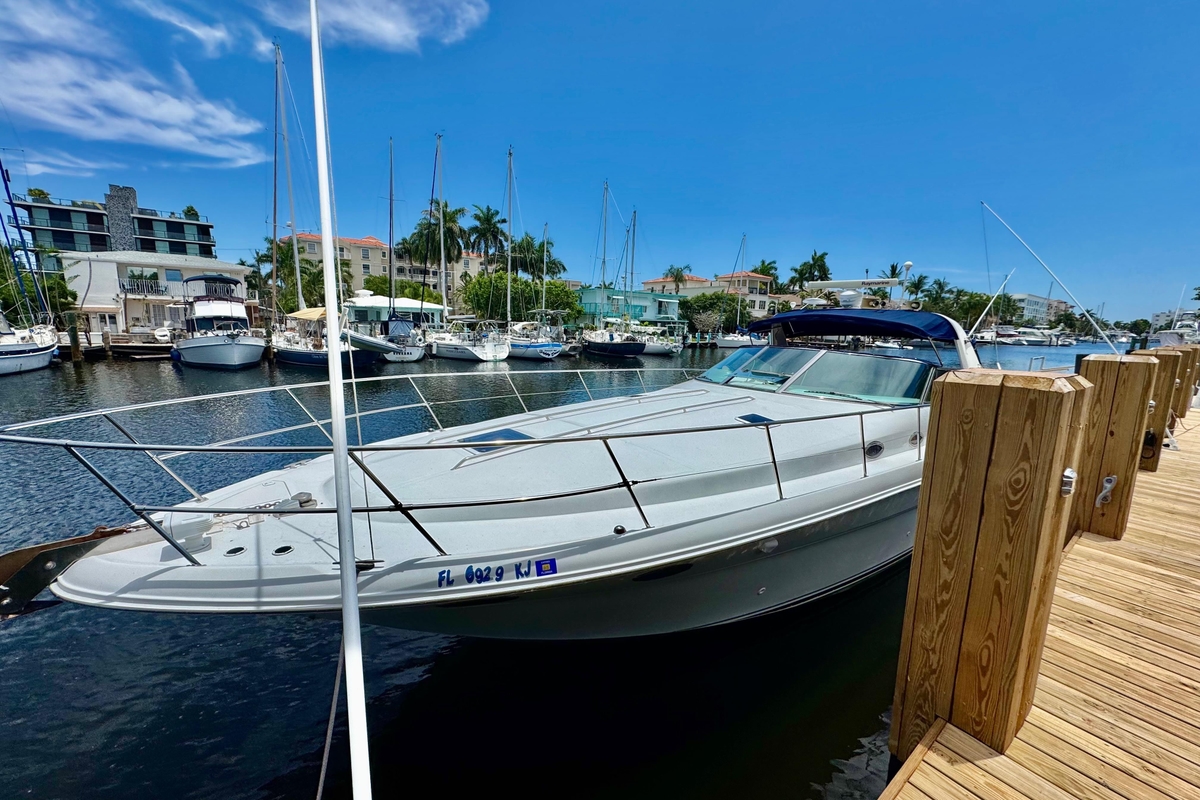 1997 Sea Ray 400 Sundancer - Sold Boat