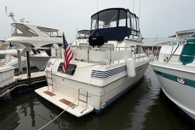 BOATZON | Sea Ray 410 Aft Cabin 1987