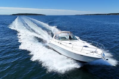 BOATZON | Sea Ray 410 Express Cruiser 2000