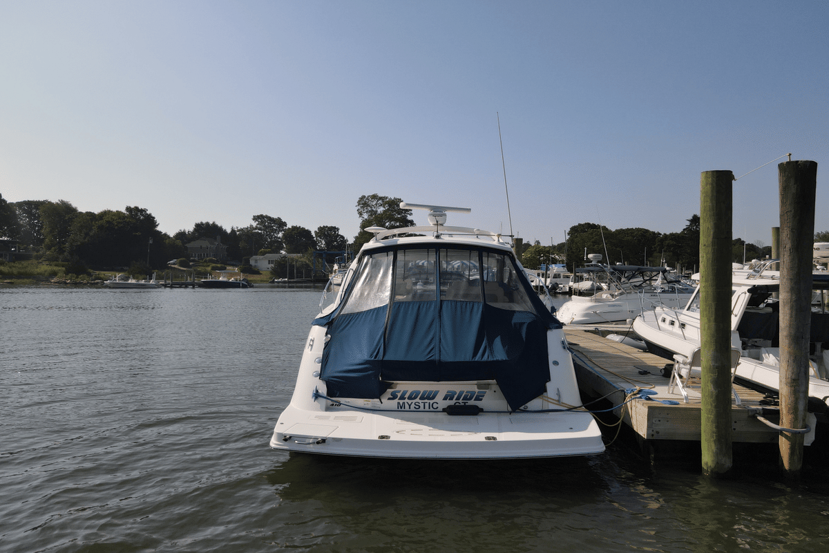2014 Sea Ray 410 SUNDANCER - Sold Boat